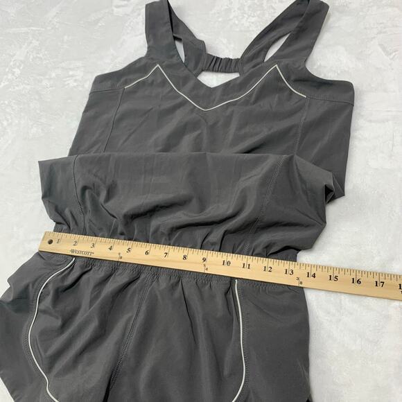 Lululemon Speedy Runsie Romper Womens 6/8 Gray Activewear Running One Piece - Picture 9 of 14